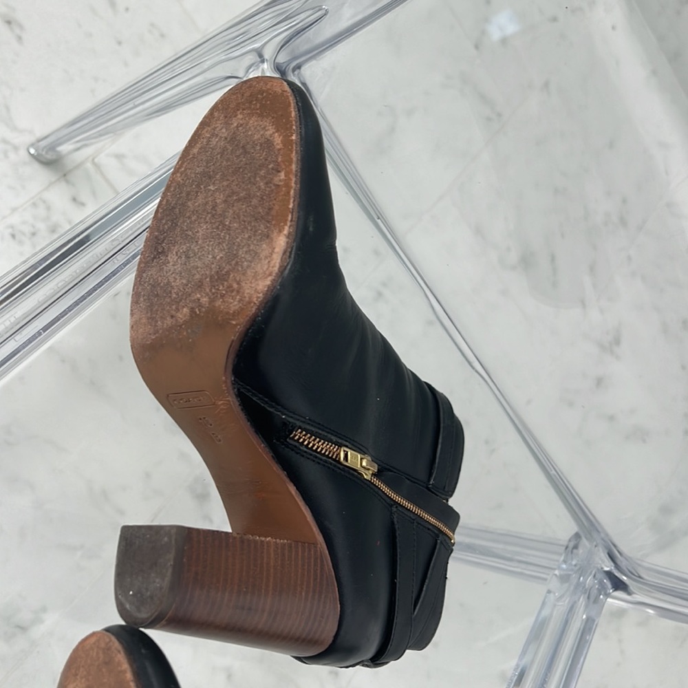 LIKE NEW BLACK COACH BOOTIES ALL LEATHER WELL MADE MINT CONDITION - Picture 5 of 8